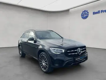 GLC 300 e 4M Night AHK Sound 360  Pano Distro