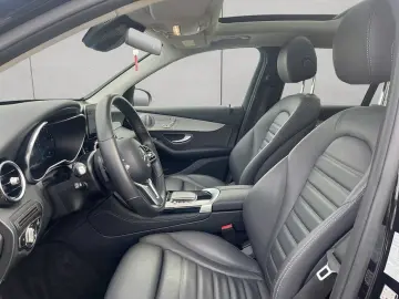 GLC 300 e 4M Night AHK Sound 360  Pano Distro