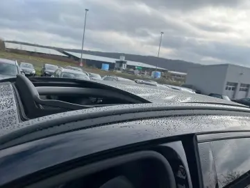 GLC 300 e 4M Night AHK Sound 360  Pano Distro