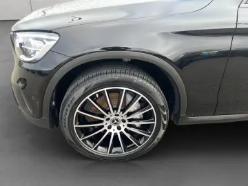 GLC 300 e 4M Night AHK Sound 360  Pano Distro