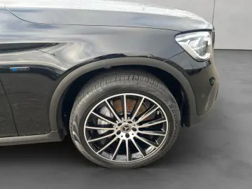 GLC 300 e 4M Night AHK Sound 360  Pano Distro