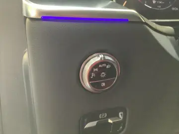 GLC 200 4M Avantgarde 9G LED Panorama-SD AHK