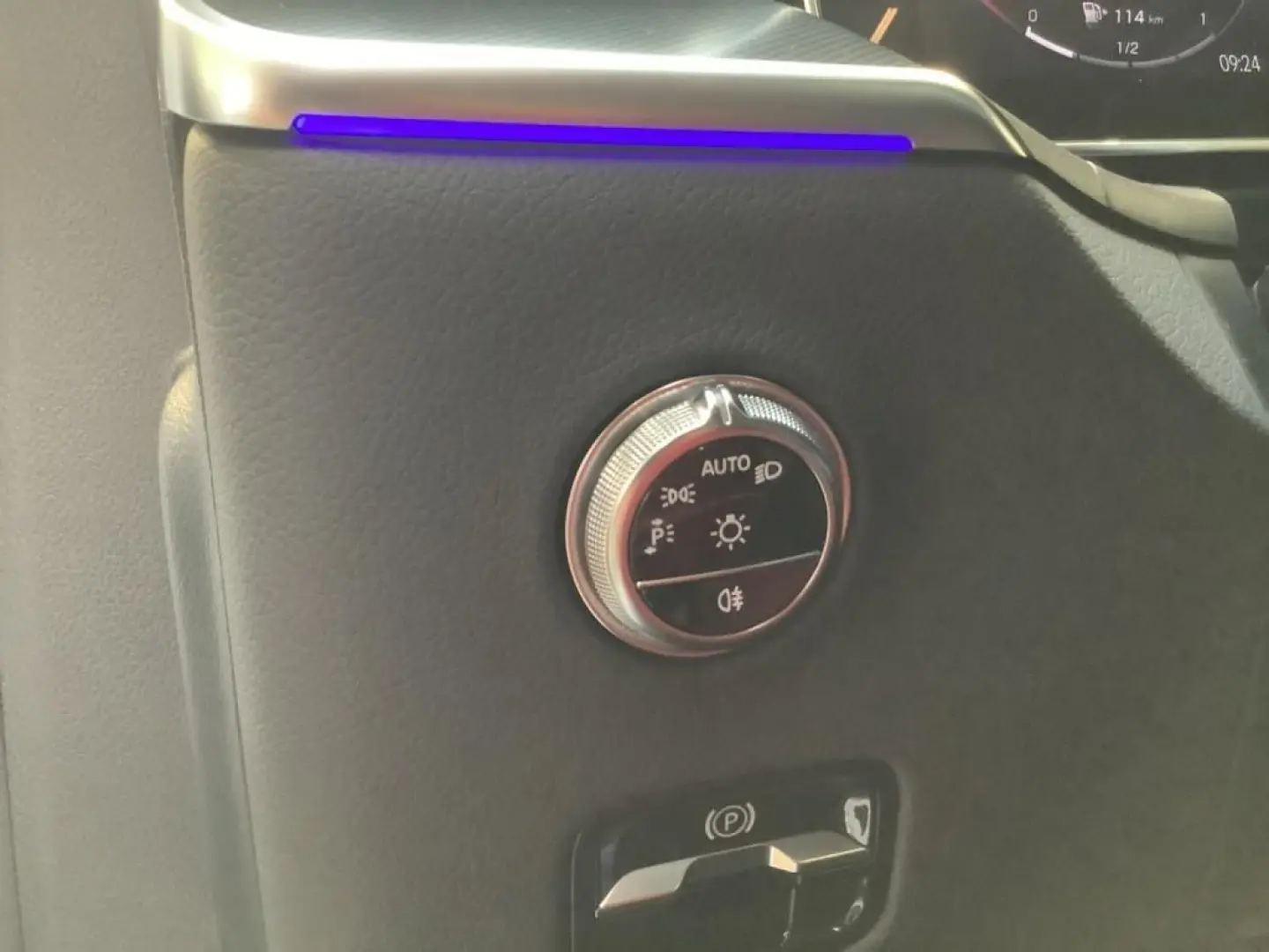 GLC 200 4M Avantgarde 9G LED Panorama-SD AHK