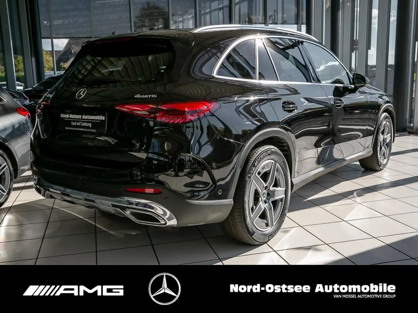 GLC 300 d 4M AMG KAMERA AHK DISTRONIC KEYLESS