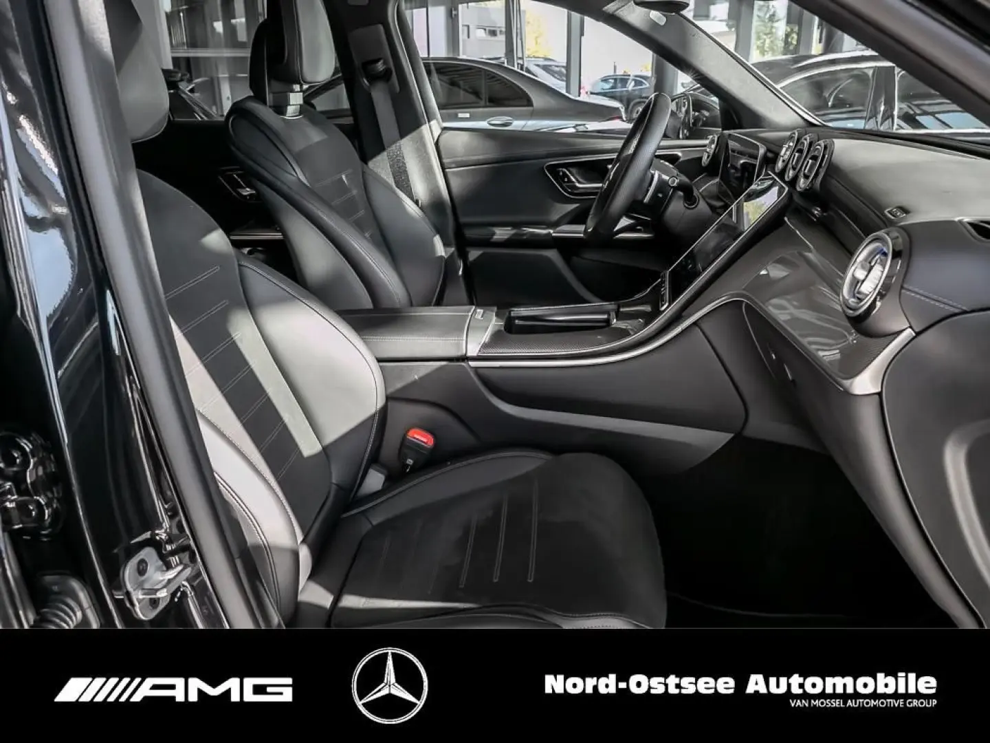 GLC 300 d 4M AMG KAMERA AHK DISTRONIC KEYLESS
