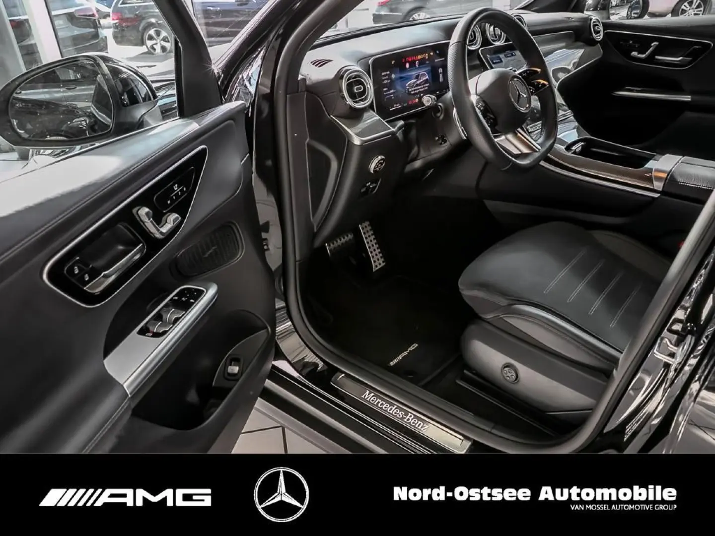 GLC 300 d 4M AMG KAMERA AHK DISTRONIC KEYLESS