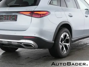 GLC 300 e 4M AVANTGARDE Advanced  AHK RFK Memory