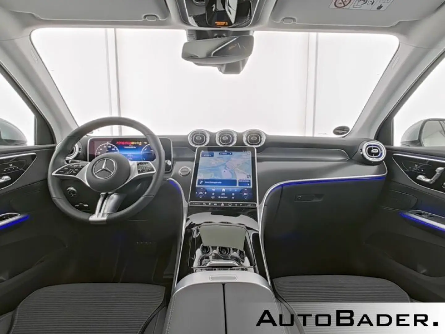 GLC 300 e 4M AVANTGARDE Advanced  AHK RFK Memory