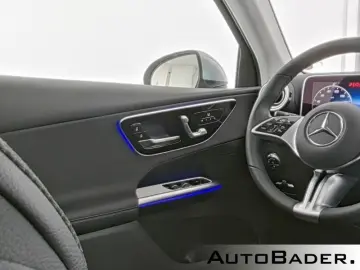 GLC 300 e 4M AVANTGARDE Advanced  AHK RFK Memory