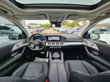 GLE 450 AMG LINE StdHzg Pano HUD Airmatic Nappa