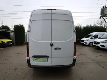 Mercedes-Benz Sprinter L2H2 2.2D 115 CP