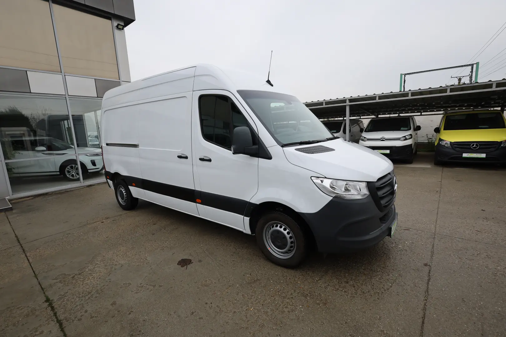 Mercedes-Benz Sprinter L2H2 2.2D 115 CP