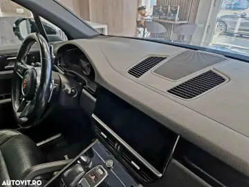 Porsche Cayenne Tiptronic S