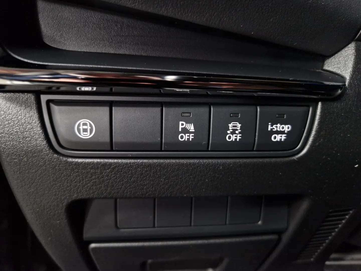 MAZDA 3 SEDAN G122 SKYACTIV HYBRID