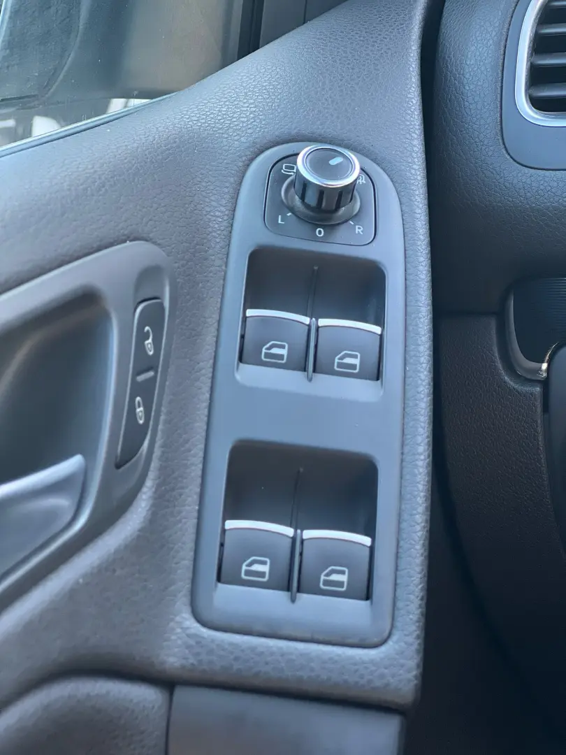 Volkswagen Golf VI 2.0 TDI BlueMotion Tech