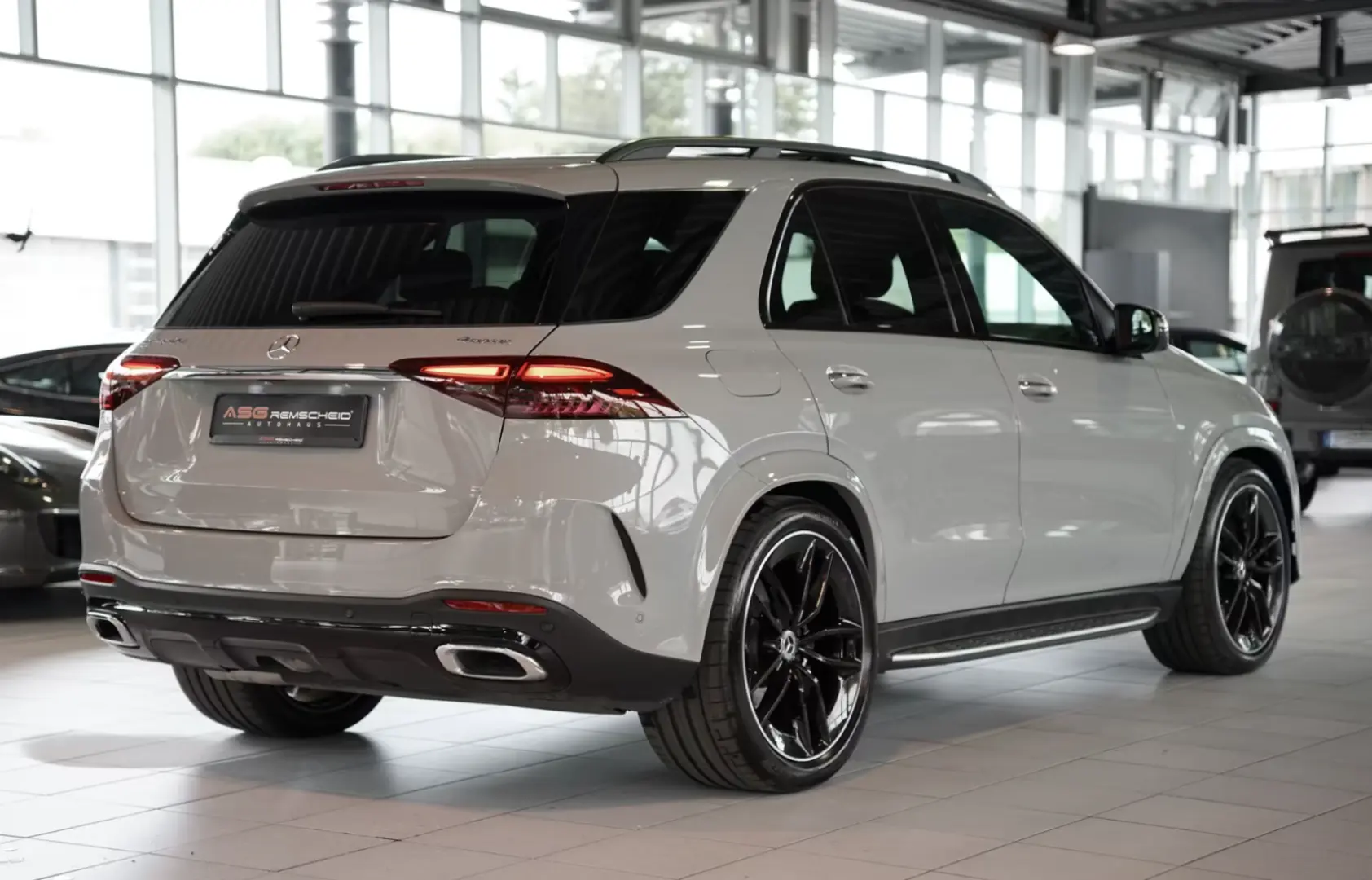 Mercedes-Benz GLE 450 d 4M AMG Line 22  LUFT Pano 7-Sitz