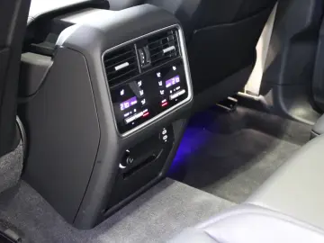 Cayenne E-Hybrid Platinum Edition SPORT-CHRONO