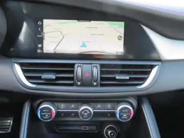 Alfa Giulia Competizione