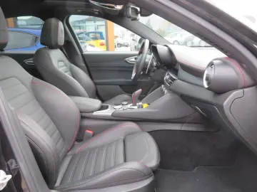 Alfa Giulia Competizione