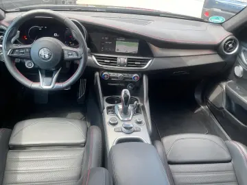 Alfa Giulia Competizione