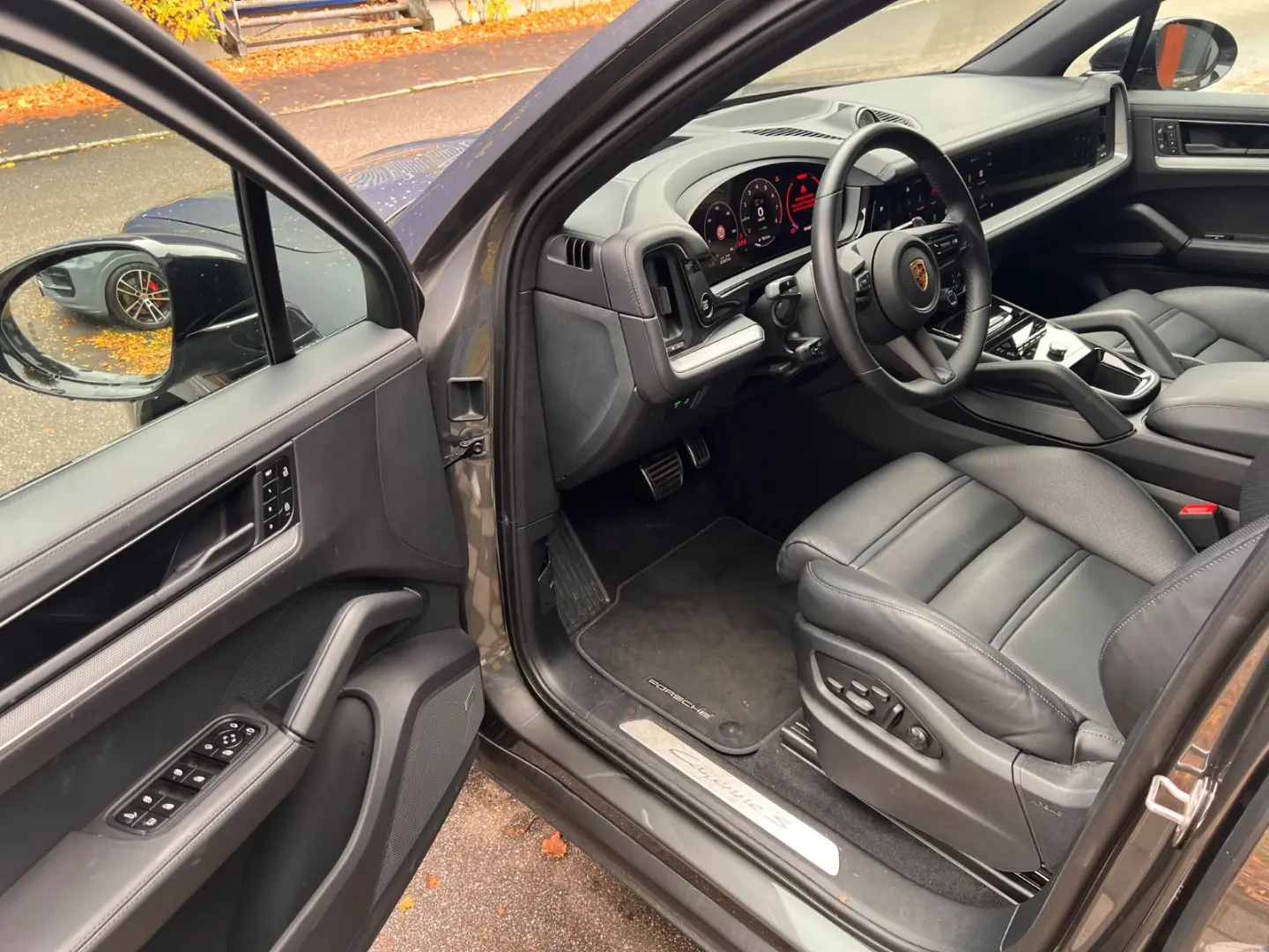 Cayenne S E-Hyb #MEGA SPEC! PDCC! HINTERACHS!