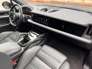 Cayenne S E-Hyb #MEGA SPEC! PDCC! HINTERACHS!