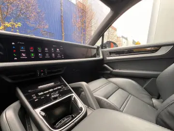 Cayenne S E-Hyb #MEGA SPEC! PDCC! HINTERACHS!