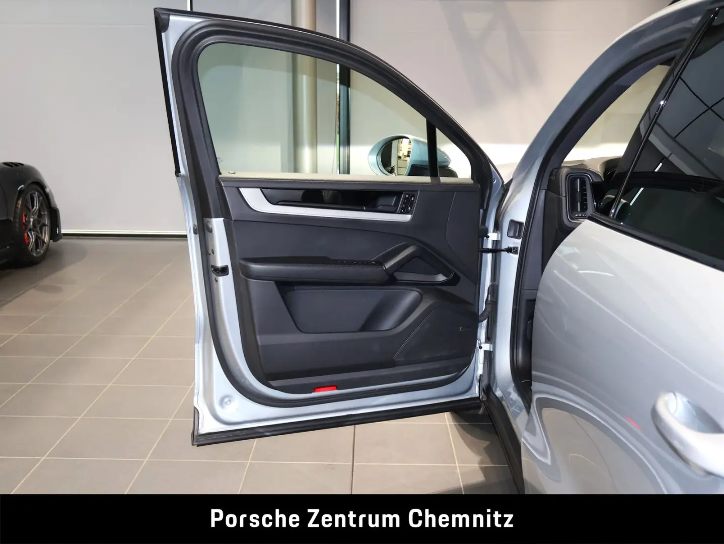 Cayenne E-Hybrid Sitzbelüft.;Soft-Close;Luft;HA-