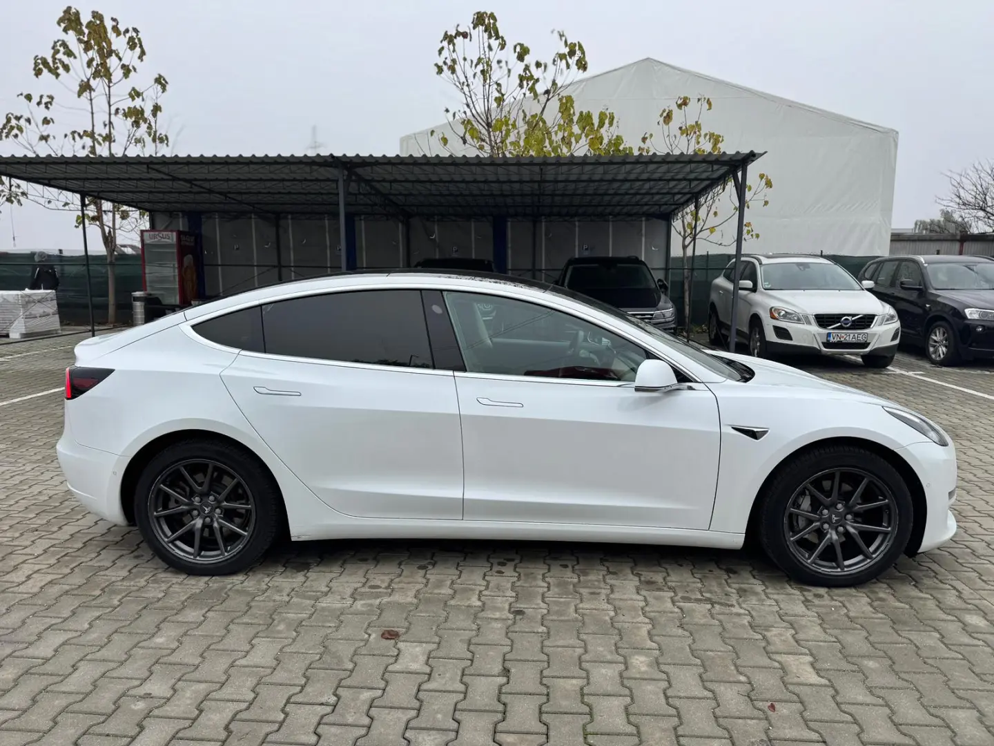 TESLA MODEL 3 – Long Range Dual AWD
