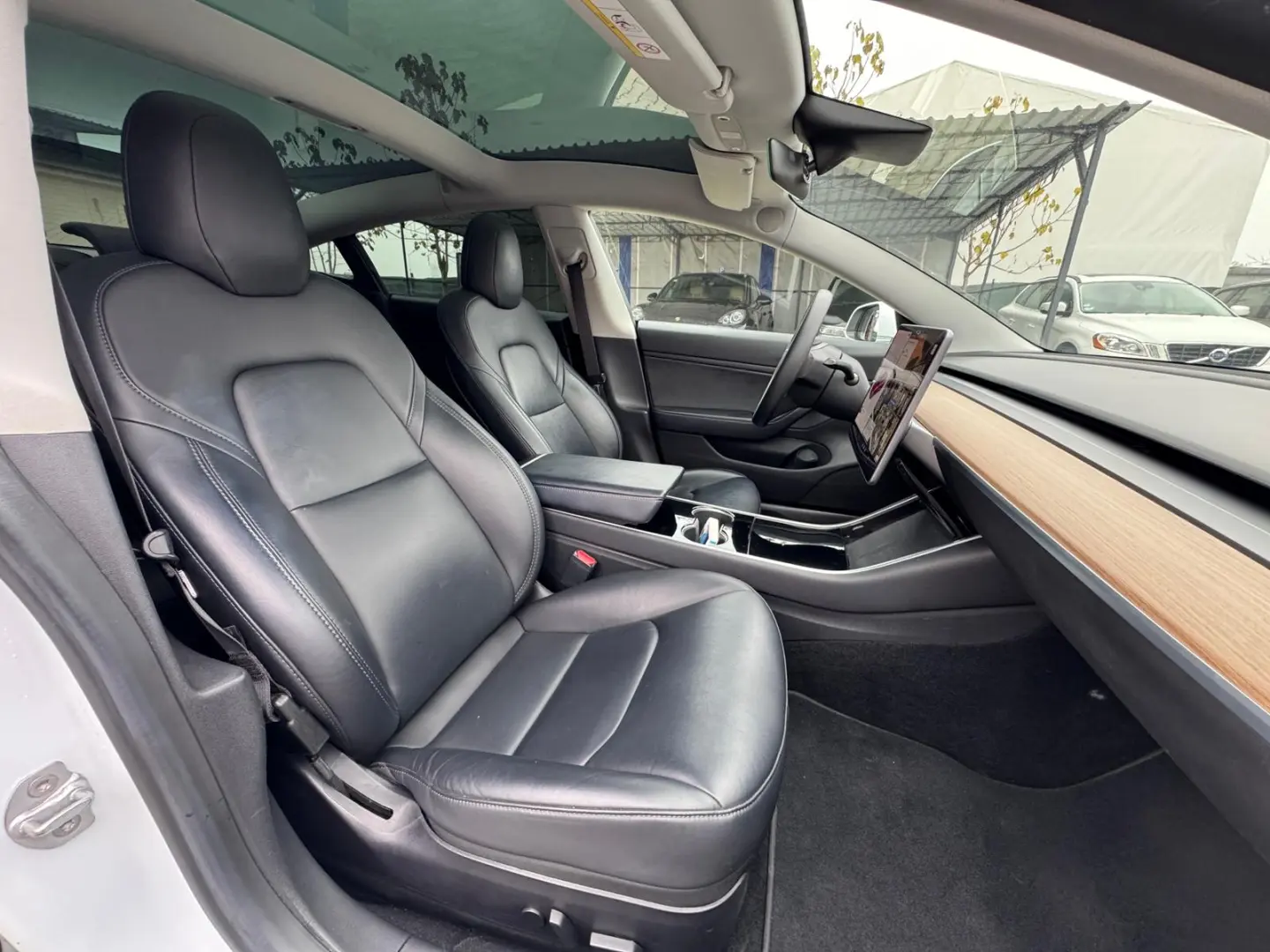 TESLA MODEL 3 – Long Range Dual AWD