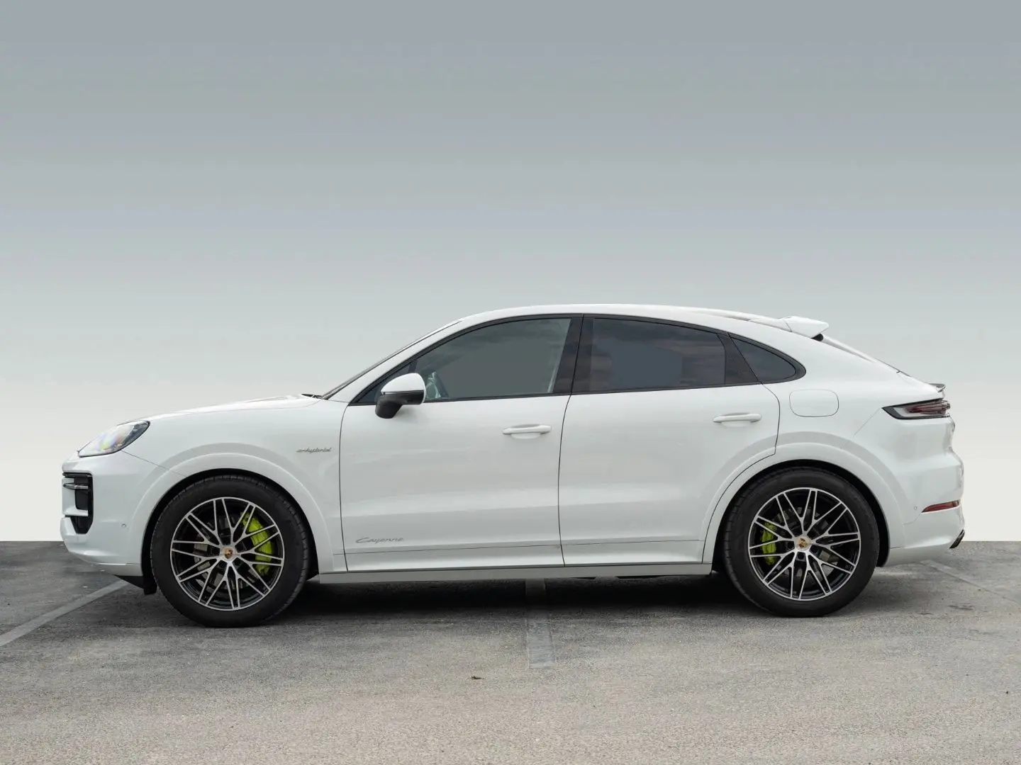 Cayenne E-Hybrid Coupe InnoDrive Surround View