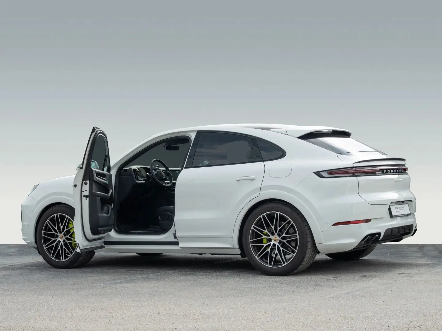 Cayenne E-Hybrid Coupe InnoDrive Surround View