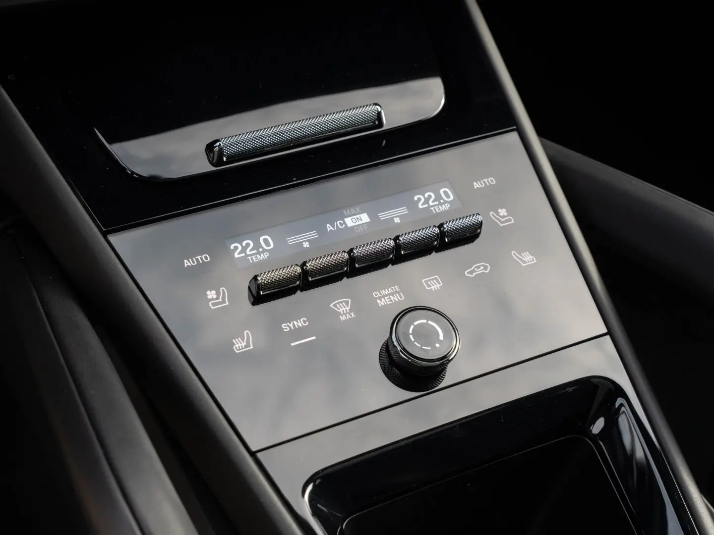 Cayenne E-Hybrid Coupe InnoDrive Surround View