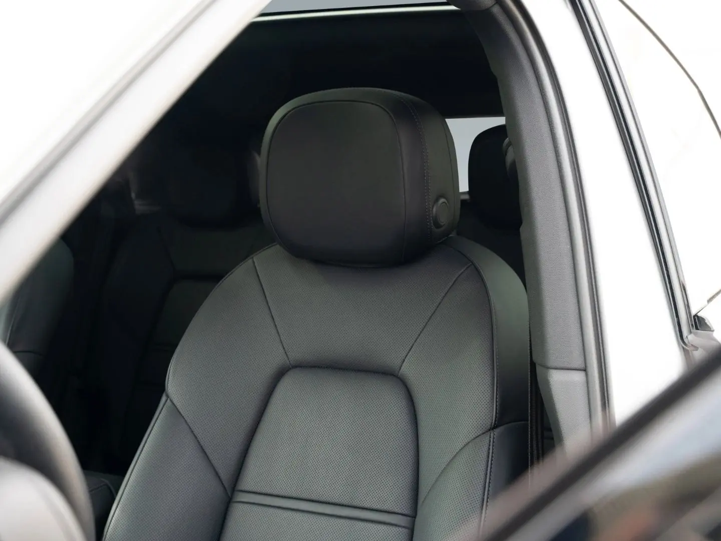 Cayenne E-Hybrid Coupe InnoDrive Surround View