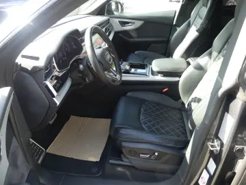 Audi Q8 60 TFSIe quattro S-Line