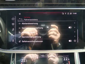 Audi Q8 60 TFSIe quattro S-Line