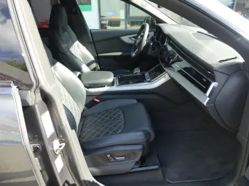Audi Q8 60 TFSIe quattro S-Line