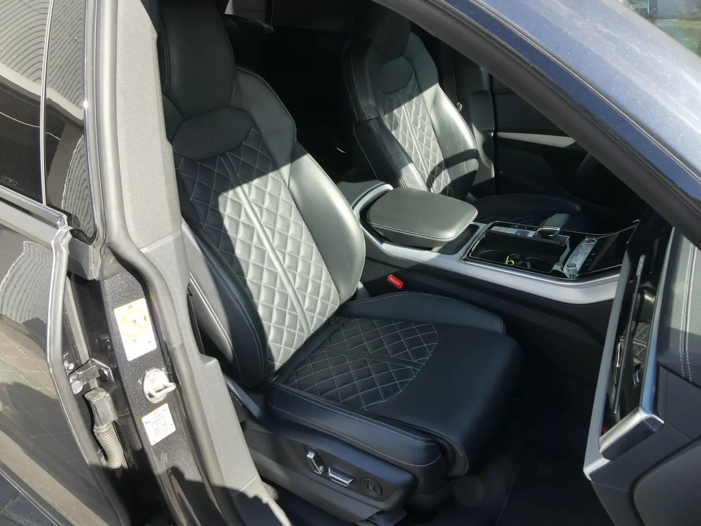 Audi Q8 60 TFSIe quattro S-Line