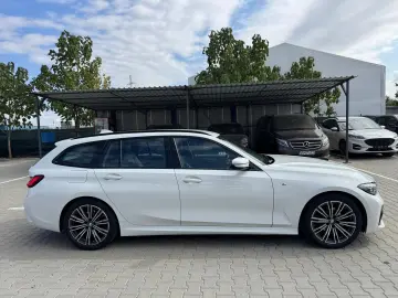 BMW Seria 3 318d Touring Aut. M Sport