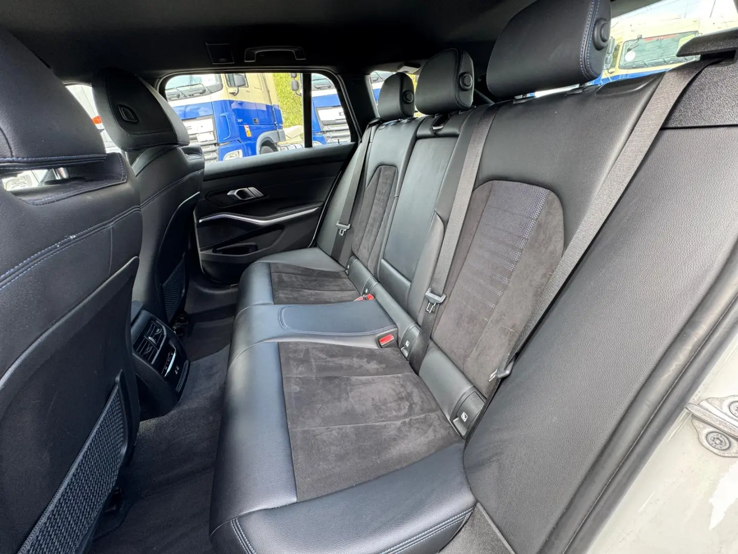 BMW Seria 3 318d Touring Aut. M Sport