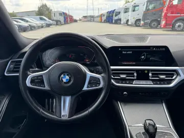 BMW Seria 3 318d Touring Aut. M Sport