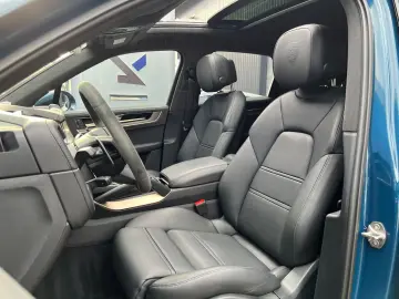 Cayenne E-Hyb #MEGA SPEC! XPEL! NP164.000€