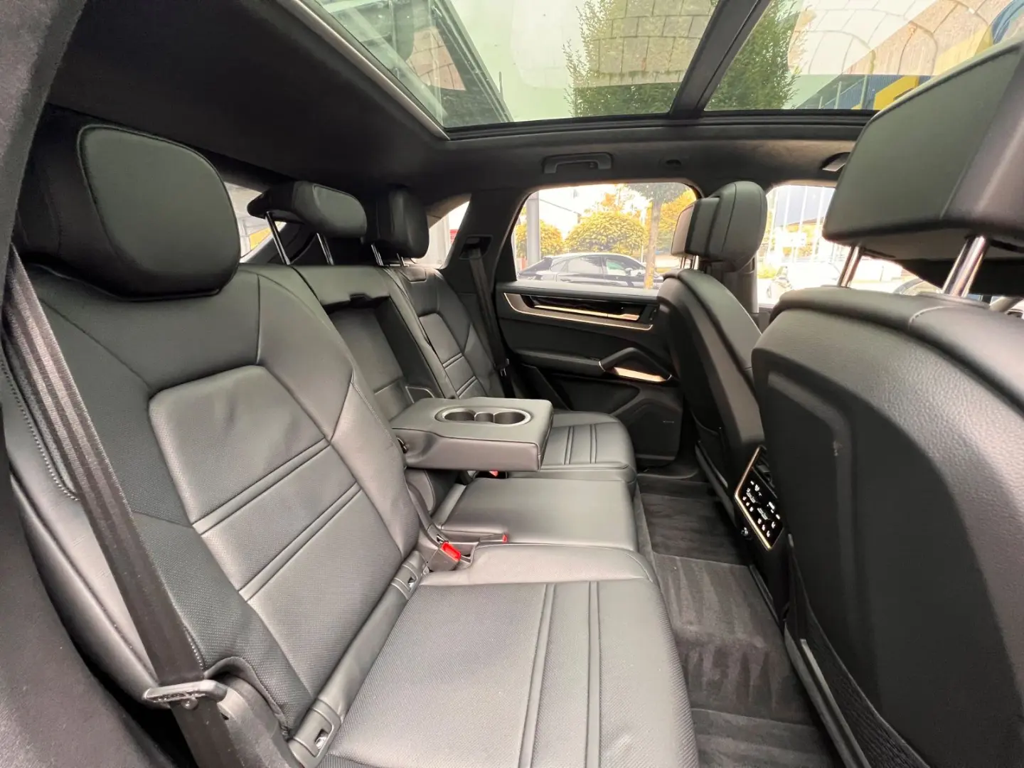 Cayenne E-Hyb #MEGA SPEC! XPEL! NP164.000€