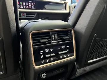 Cayenne E-Hyb #MEGA SPEC! XPEL! NP164.000€