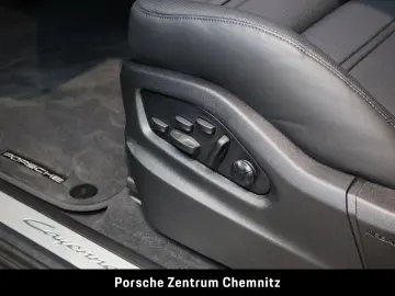 Cayenne E-Hybrid Pano;Luft.;ACC;22  Sportabgas
