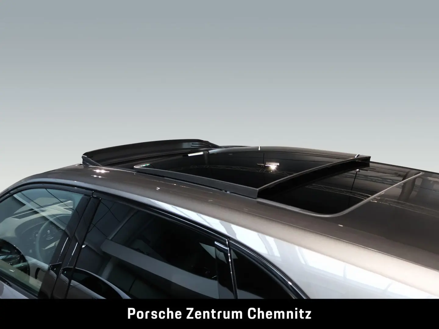 Cayenne E-Hybrid Pano;Luft.;ACC;22  Sportabgas