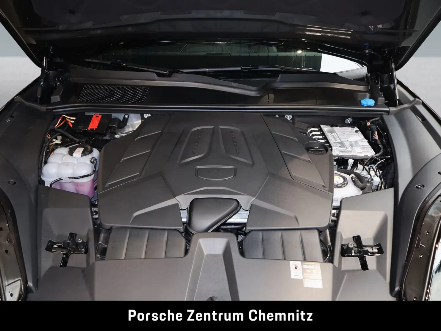 Cayenne E-Hybrid Pano;Luft.;ACC;22  Sportabgas