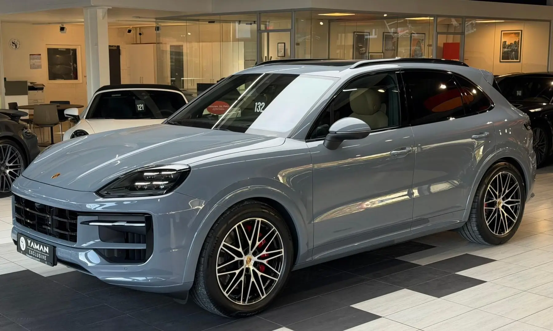 Cayenne S  Pano HuD Sport-Design InnoDrive AHK