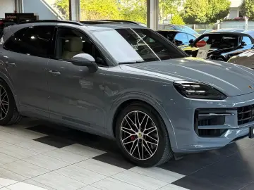 Cayenne S  Pano HuD Sport-Design InnoDrive AHK