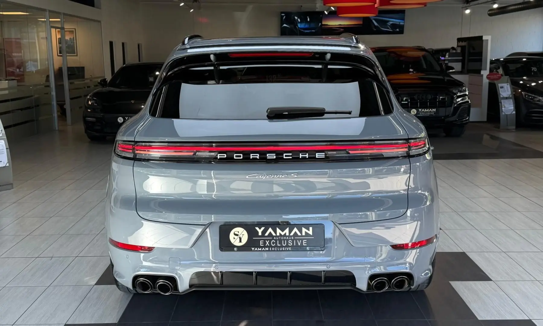 Cayenne S  Pano HuD Sport-Design InnoDrive AHK